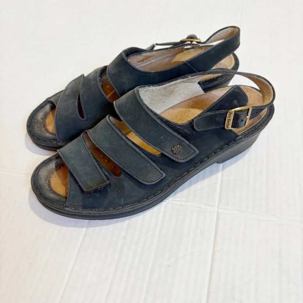 Finn Comfort Sylt Sandals Black Suede Size 7.5 or 8 Size UK 5 Leather Sole